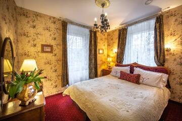 Фото номера Двухместный номер Делюкс с 1 кроватью Апарт-отели Rezydencja Grawert Victorian Boutique &amp; Spa г. Лёндек-Здруй 4