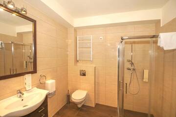 Фото номера Бюджетный двухместный номер с 1 кроватью Отель Hotel Mir-Jan SPA г. Лёндек-Здруй 5