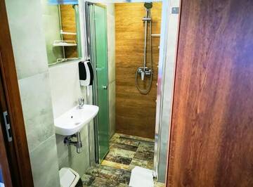 Фото номера Двухместный номер эконом-класса с 2 отдельными кроватями Курортные отели Ośrodek Wypoczynkowy Bankowy г. Лёндек-Здруй 6